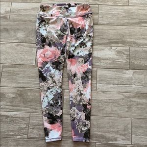 Fabletics floral leggings